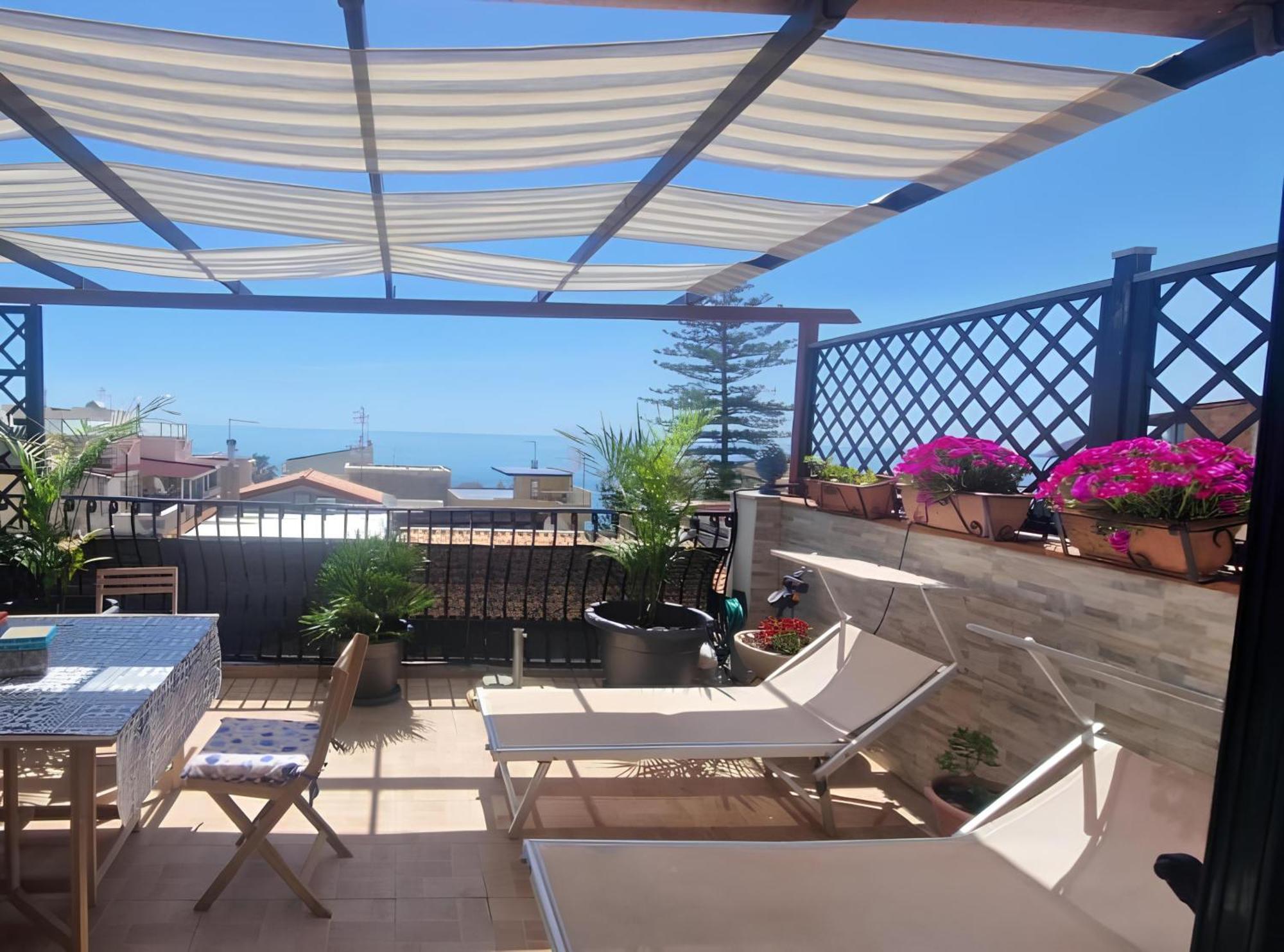 Terrazza Enjoy Letojanni Exterior foto